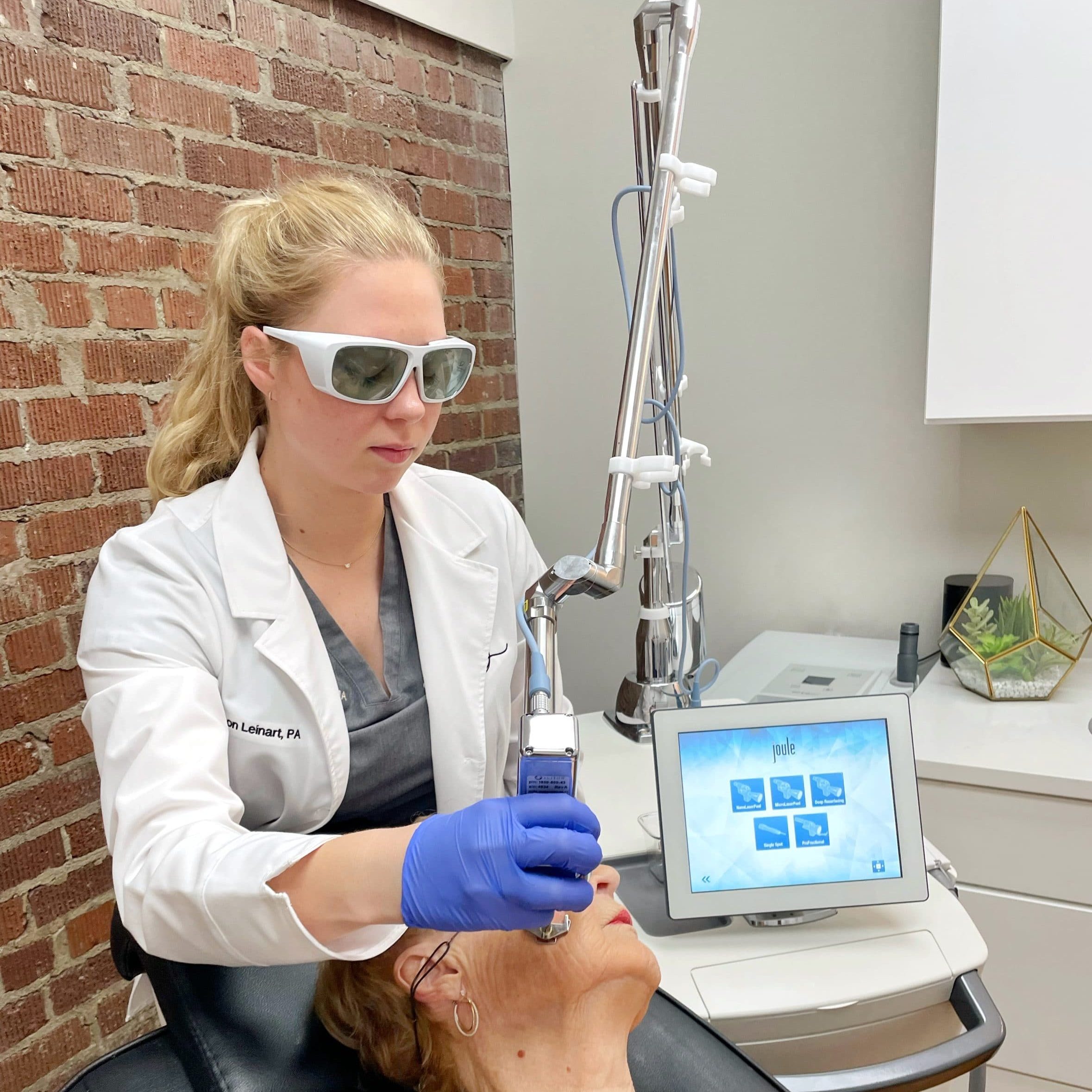 Profractional Laser Bubble