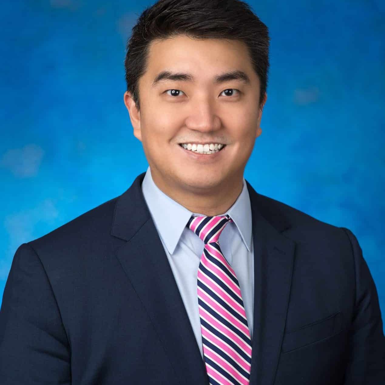 Dr. Lo