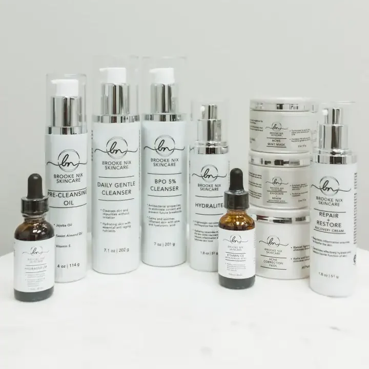 PhotographybyCarolineTrotter_BrookeNixContentSession_1-24-24_Products_-19